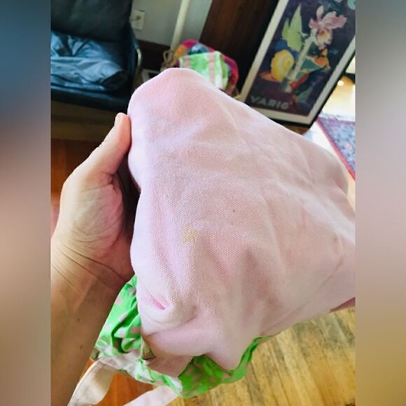 Lilly Pulitzer | medium sized tote - Picture 11 of 11